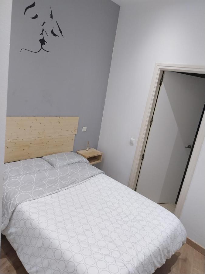 Centrico Apartamento Con Patio Мадрид Экстерьер фото