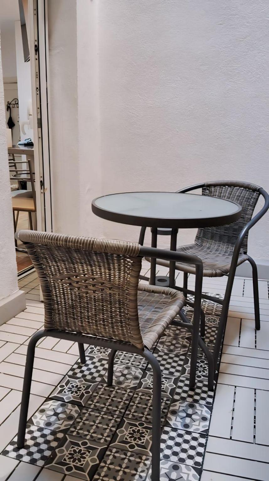 Centrico Apartamento Con Patio Мадрид Экстерьер фото